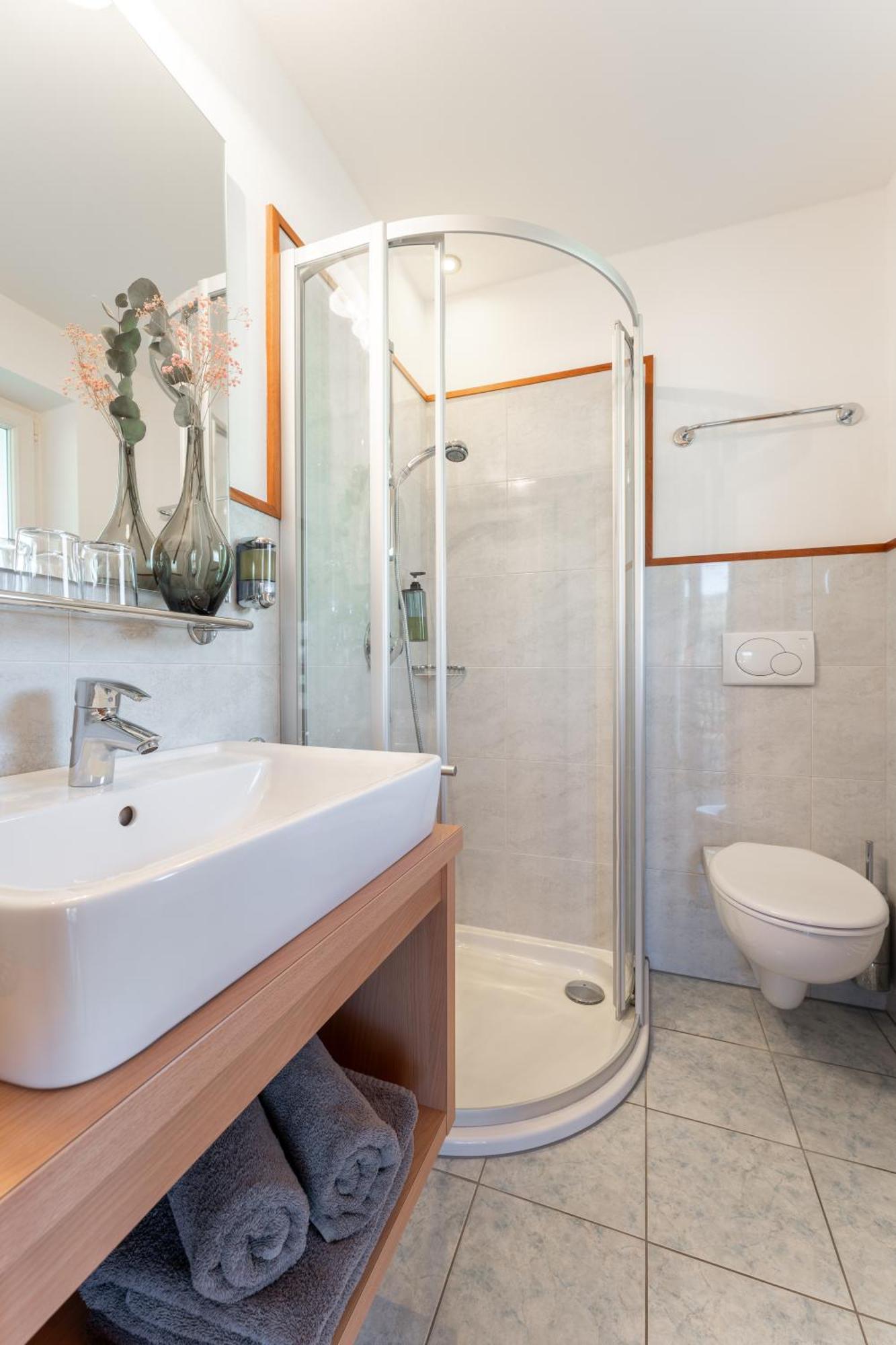 Feldhof Schenna Aparthotel Екстериор снимка