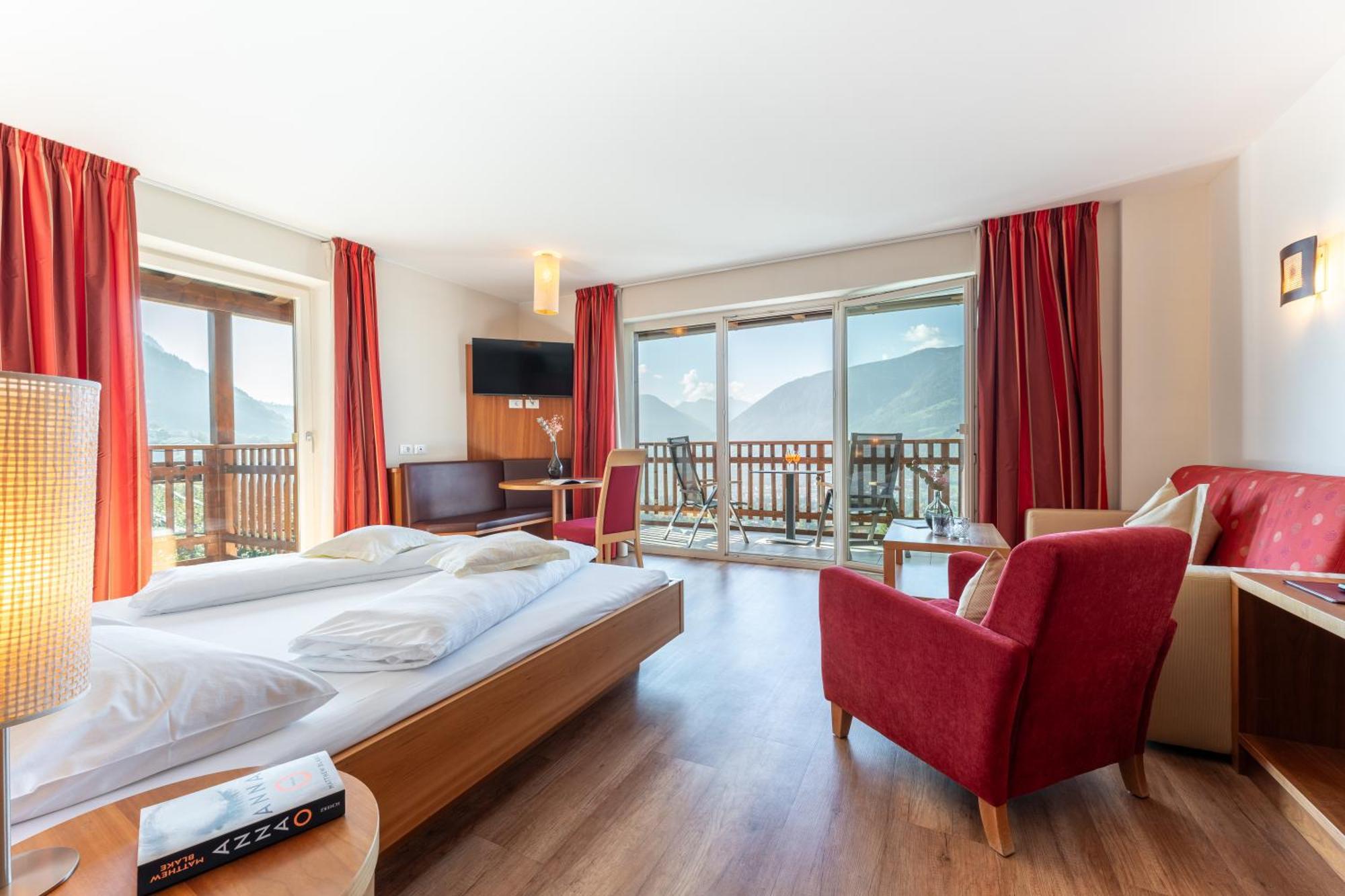 Feldhof Schenna Aparthotel Екстериор снимка